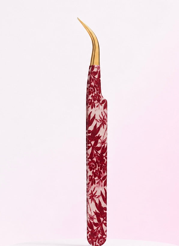 Curved isolation tweezer